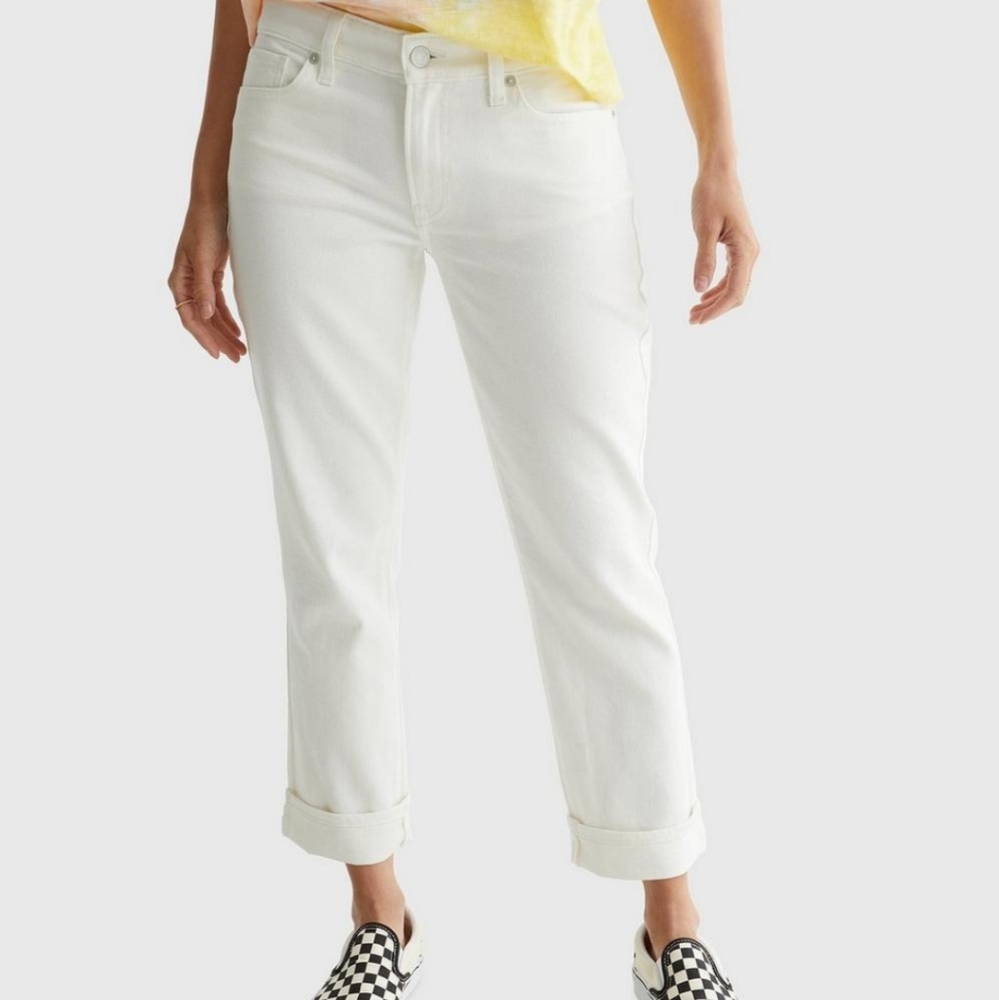 Mid rise cropped jeans